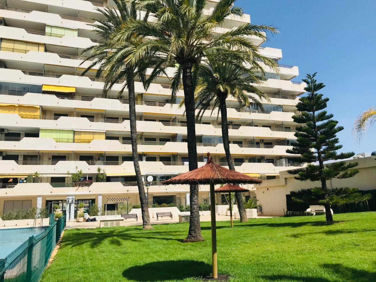 Edificio Calpplace Bagian luar foto