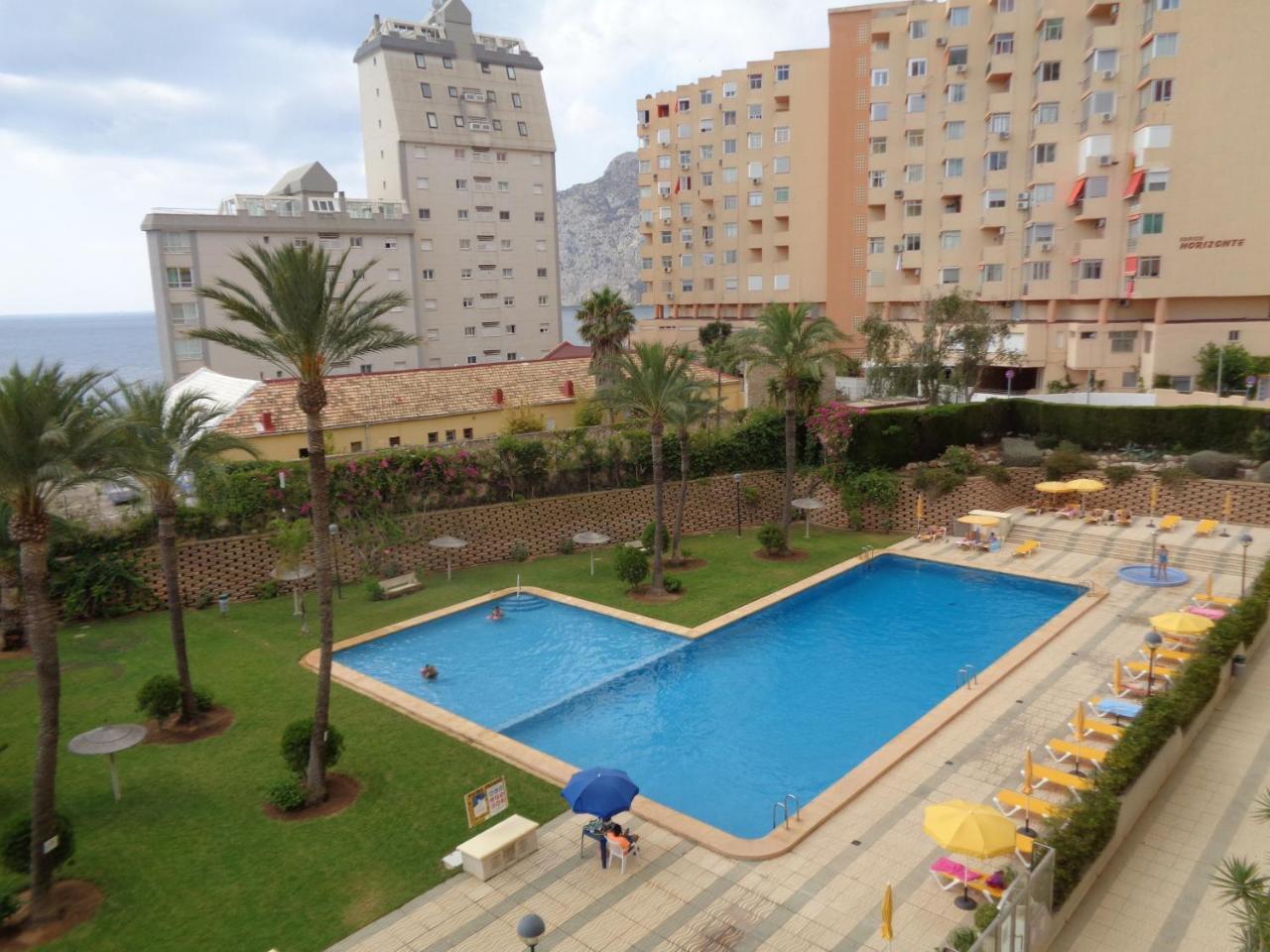 Edificio Calpplace Bagian luar foto